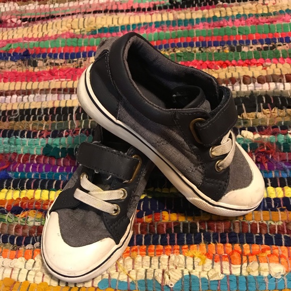 Cat & Jack navy blue Velcro sneakers size 8 - Picture 2 of 5